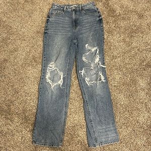 PacSun ripped 90’s boyfriend jean